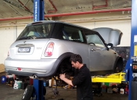 Mechanic Oakleigh MINI car service melbourne Mechanic Oakleigh MINI car service melbourne